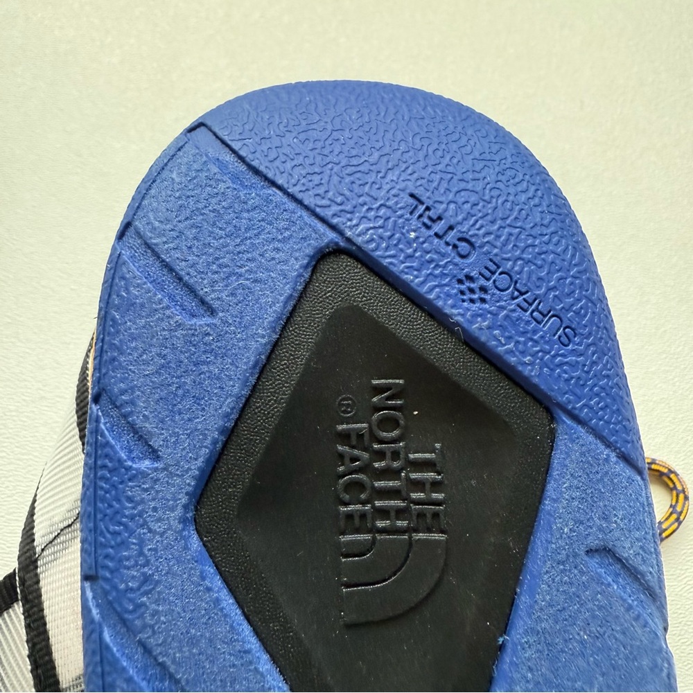 The North Face Skeena Sport Sandals Black Red Blue Yellow Mens Size 9 - Picture 9 of 9